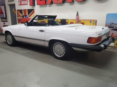 1989 Mercedes-Benz 560 for sale