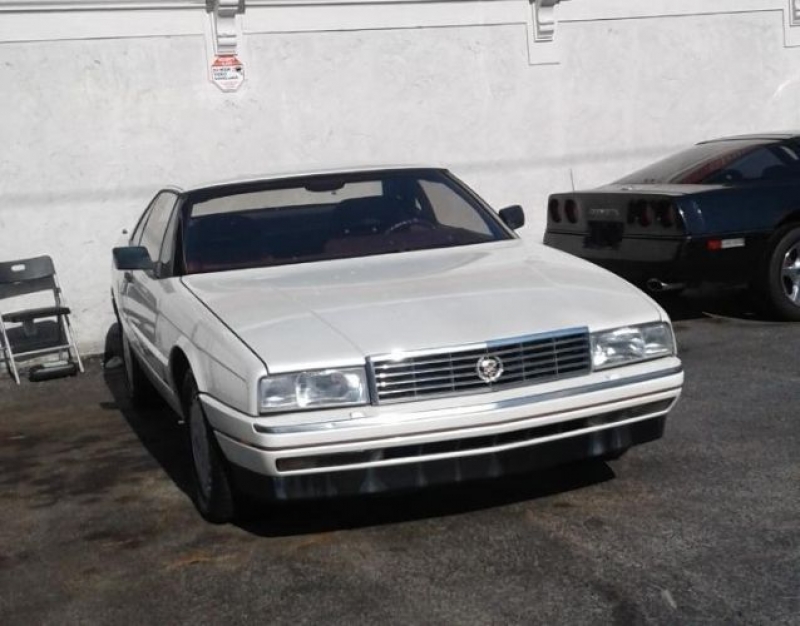 1989 Cadillac Allante for sale in Michigan (ID-101303) 1989 Cadillac Allante for sale in Michigan (ID-101303)
