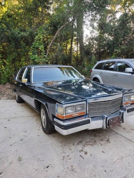 1989 Cadillac Brougham for sale in Michigan (ID-103646) 1989 Cadillac Brougham for sale in Michigan (ID-103646)