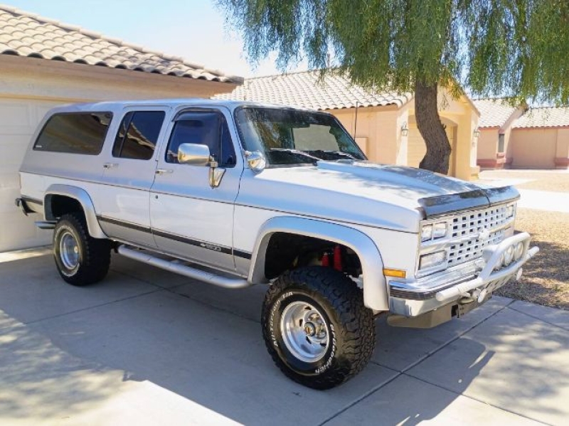 1989 Chevrolet Suburban for sale in Michigan (ID-162256)