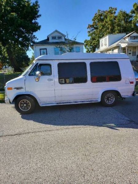 1989 Chevrolet Van for sale in Michigan (ID-109498) 1989 Chevrolet Van for sale in Michigan (ID-109498)