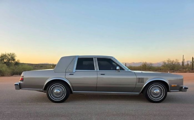 1989 Chrysler 5th Avenue for sale in Michigan (ID-155078)