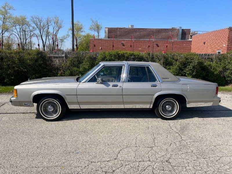 1989 Ford Crown Victoria for sale in Michigan (ID-116268)