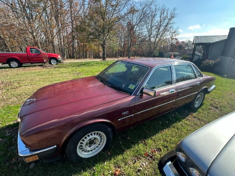 1989 Jaguar XJ6 for sale in Michigan (ID-138881) 1989 Jaguar XJ6 for sale in Michigan (ID-138881)