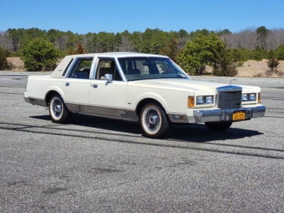 1989 Lincoln Town Car for sale
