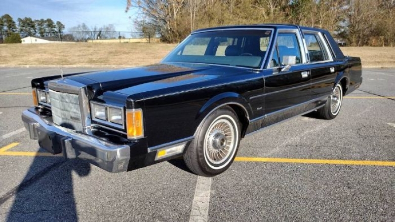 1989 Lincoln Town Car for sale in Michigan (ID-110583)