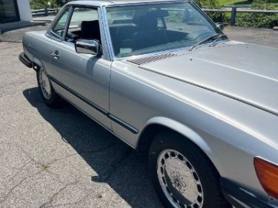 1989 Mercedes-Benz SL560 for sale