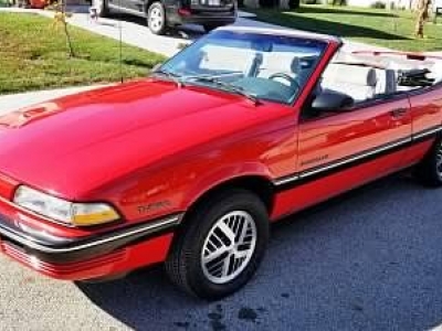 1990 Pontiac Sunbird for sale