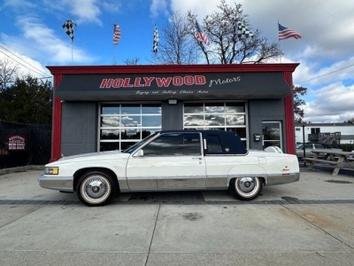 1990 Cadillac Fleetwood for sale