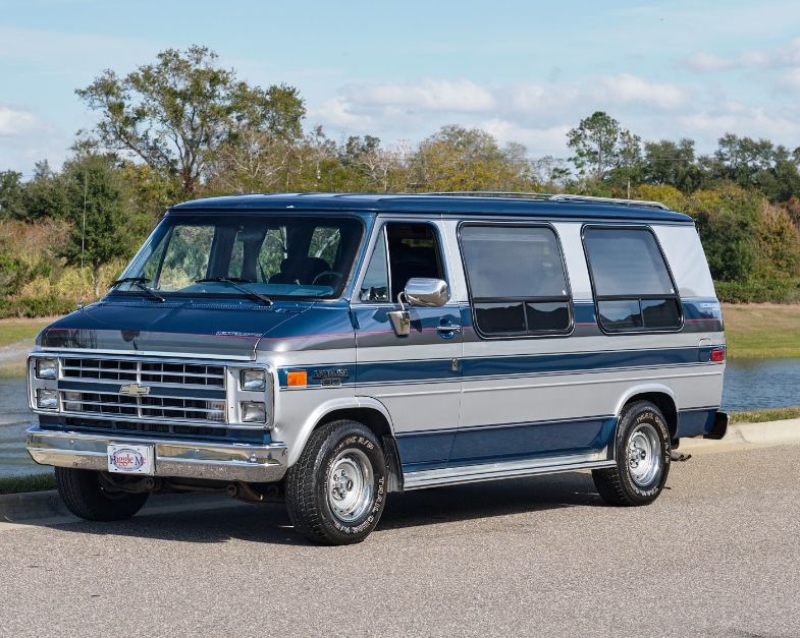 1990 Chevrolet G20 for sale (ID-135787) 1990 Chevrolet G20 for sale (ID-135787)