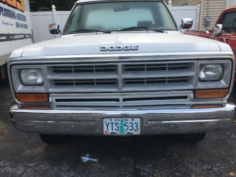 1990 Dodge Power Wagon for sale in Michigan (ID-98486) 1990 Dodge Power Wagon for sale in Michigan (ID-98486)