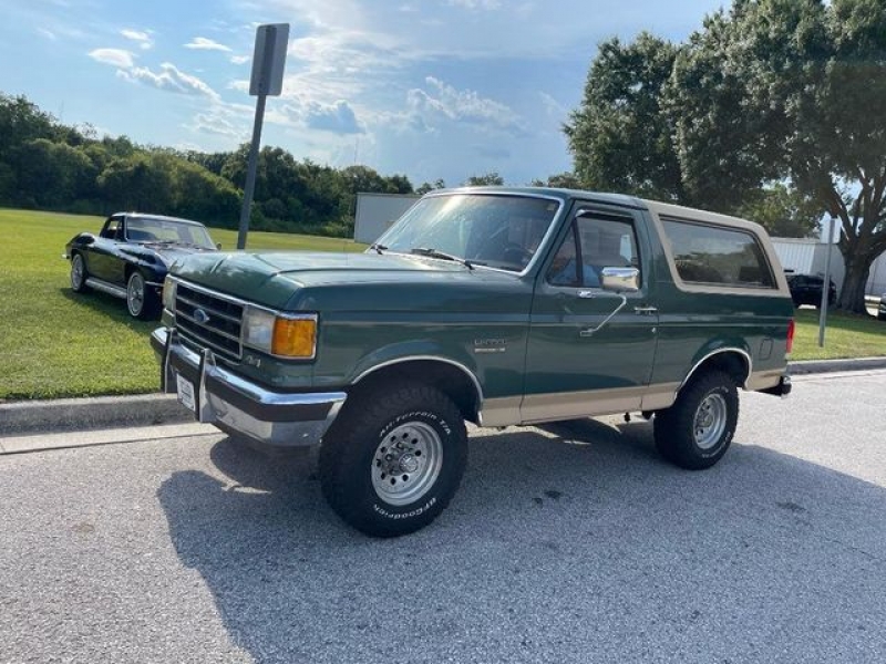 1990 Ford Bronco for sale in Riverhead, New York (ID-101737)