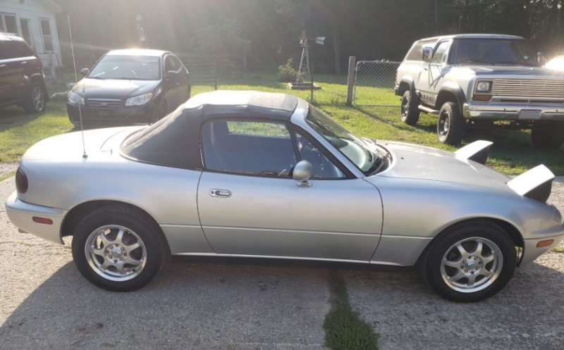 1990 Mazda Miata for sale (ID-120655) 1990 Mazda Miata for sale (ID-120655)