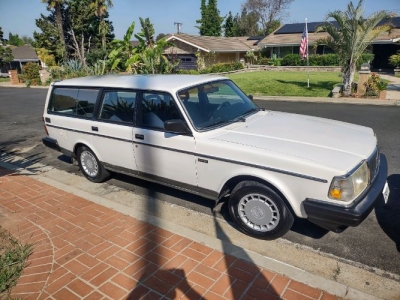 1990 Volvo 240 for sale