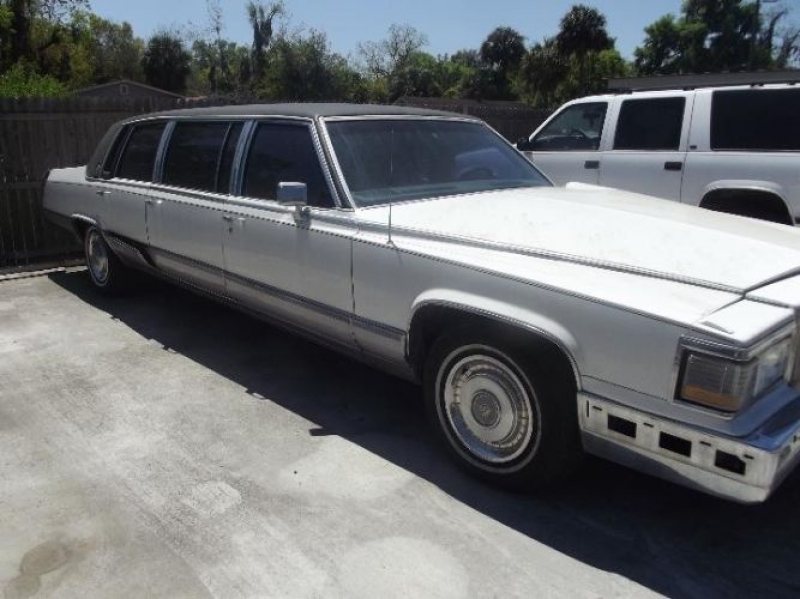 1991 Cadillac Fleetwood for sale in Michigan (ID-88443) 1991 Cadillac Fleetwood for sale in Michigan (ID-88443)