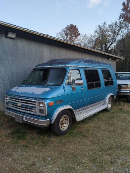 1991 Chevrolet G20 for sale in Michigan (ID-136166) 1991 Chevrolet G20 for sale in Michigan (ID-136166)