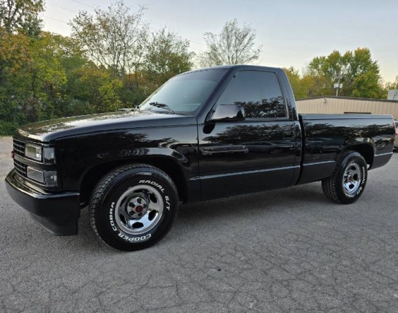 1991 Chevrolet Silverado for sale in Michigan (ID-139595) 1991 Chevrolet Silverado for sale in Michigan (ID-139595)