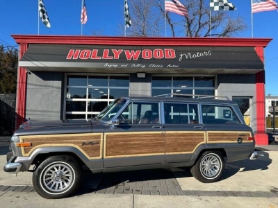 1991 Jeep Grand Wagoneer for sale