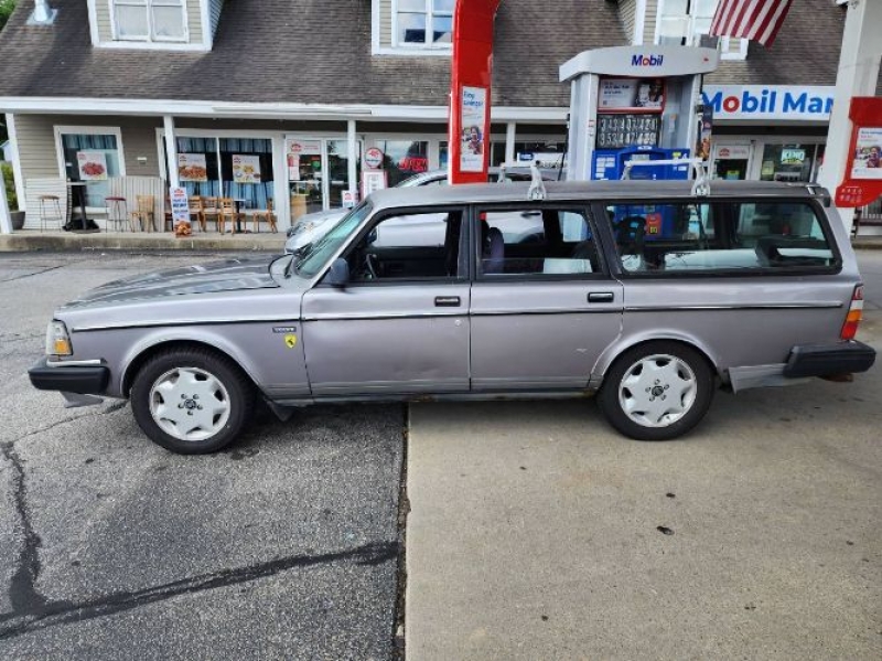 1991 Volvo 240 for sale in Michigan (ID-122219)