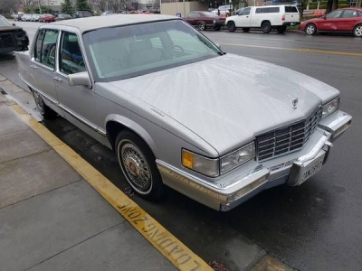 1992 Cadillac Fleetwood for sale
