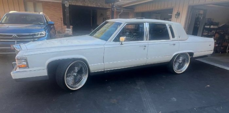 1992 Cadillac Fleetwood for sale in Michigan (ID-163292)