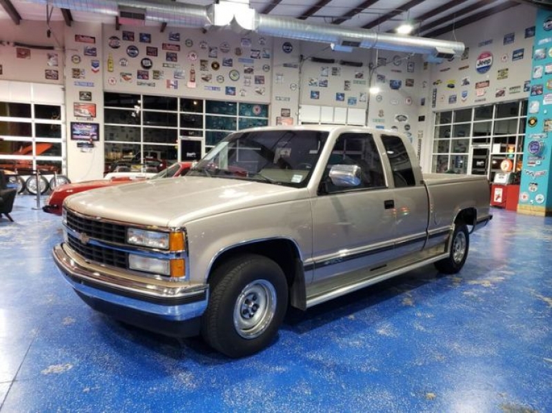 1992 Chevrolet C1500 for sale in Michigan (ID-112401)