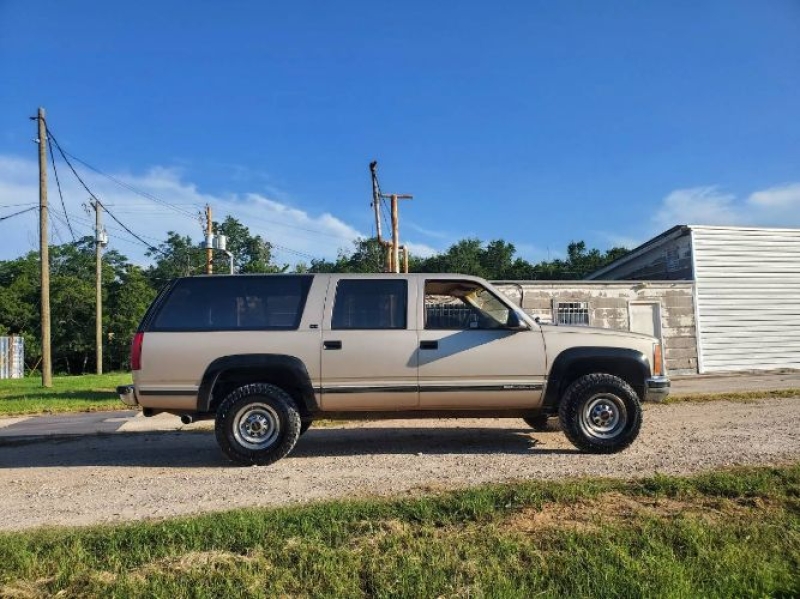 1992 GMC Suburban for sale in Michigan (ID-163445)