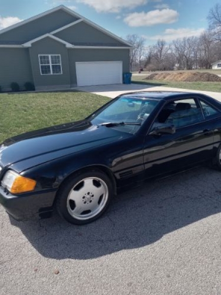 1992 Mercedes-Benz 560 SL for sale in Michigan (ID-114781) 1992 Mercedes-Benz 560 SL for sale in Michigan (ID-114781)