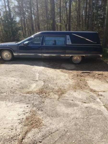 1993 Cadillac Fleetwood for sale in Michigan (ID-98703) 1993 Cadillac Fleetwood for sale in Michigan (ID-98703)