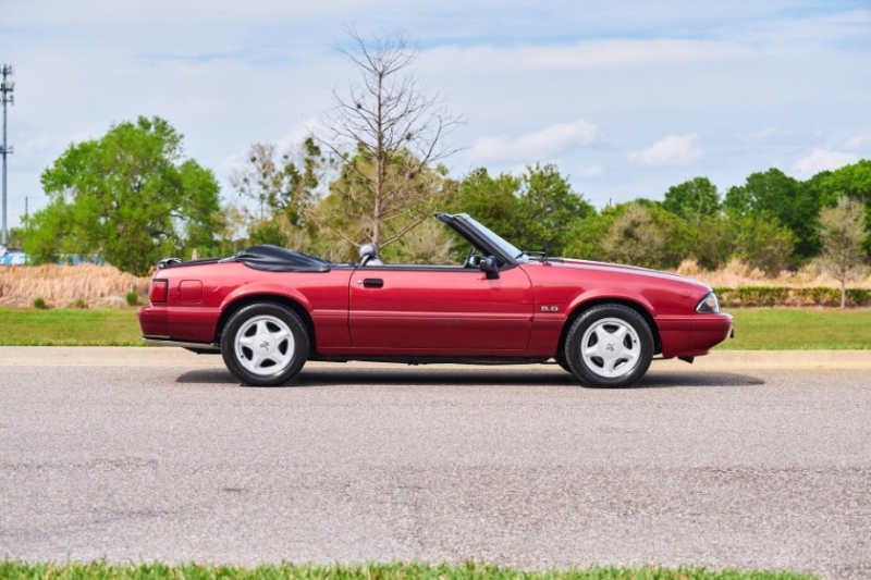 1993 Ford Mustang for sale (ID-128726) 1993 Ford Mustang for sale (ID-128726)