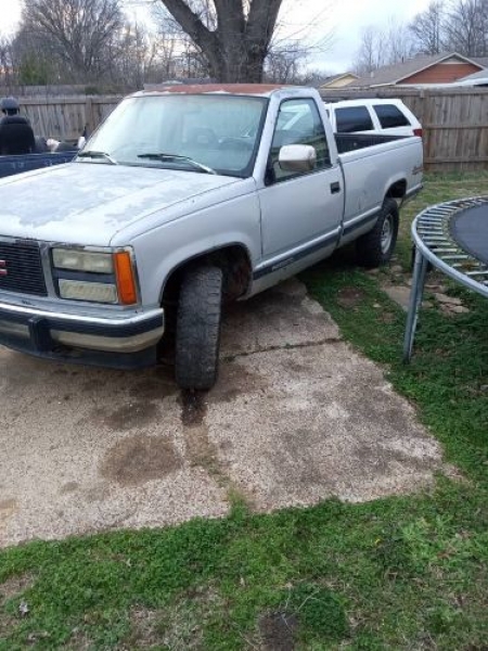 1993 GMC Sierra for sale in Michigan (ID-114188) 1993 GMC Sierra for sale in Michigan (ID-114188)