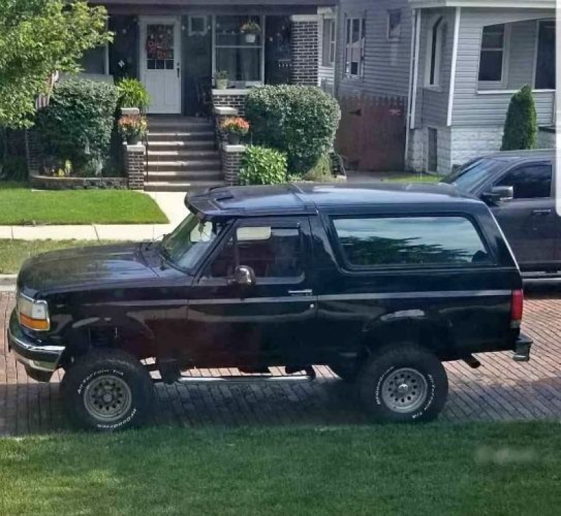 1994 Ford Bronco for sale in Michigan (ID-137150) 1994 Ford Bronco for sale in Michigan (ID-137150)