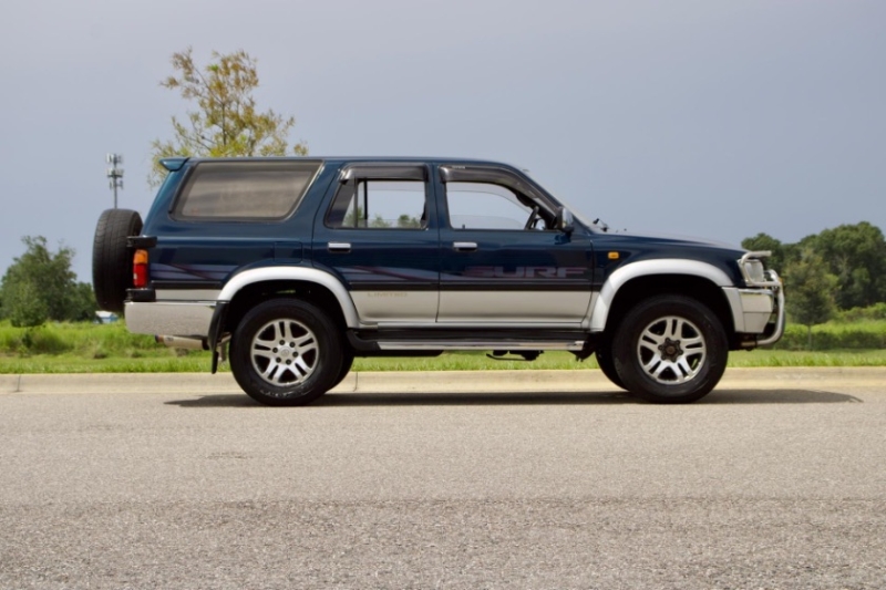 1994 Toyota Hilux for sale (ID-125689) 1994 Toyota Hilux for sale (ID-125689)