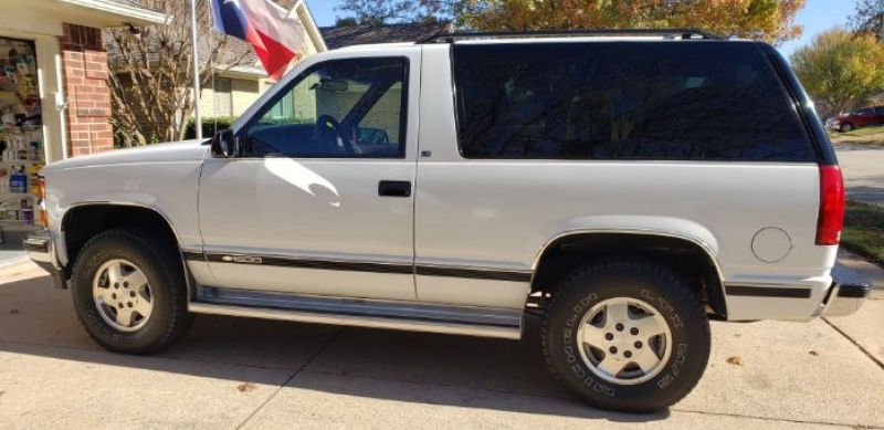 1995 Chevrolet Tahoe for sale in Michigan (ID-100943) 1995 Chevrolet Tahoe for sale in Michigan (ID-100943)