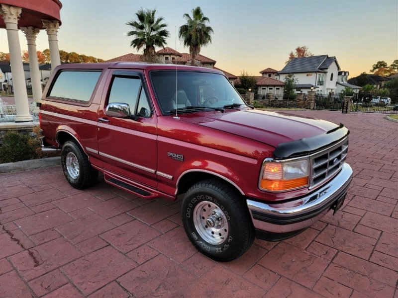 1995 Ford Bronco for sale (ID-124746) 1995 Ford Bronco for sale (ID-124746)