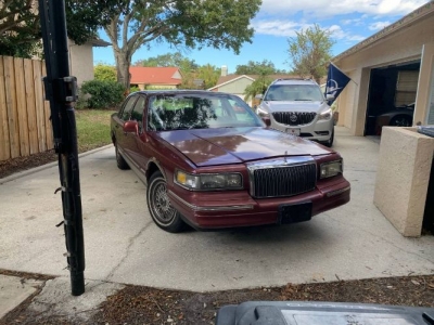 1995 Lincoln Town Car for sale