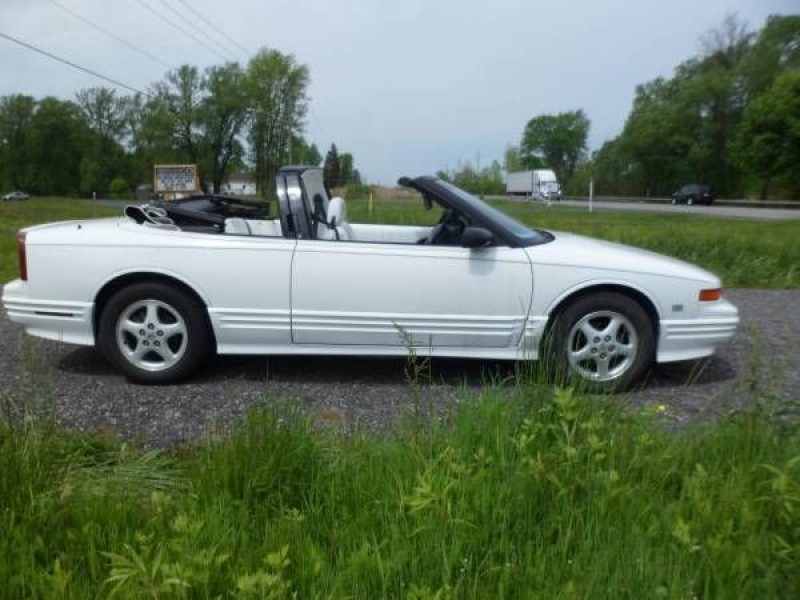 1995 Oldsmobile Cutlass for sale in Michigan (ID-116999) 1995 Oldsmobile Cutlass for sale in Michigan (ID-116999)