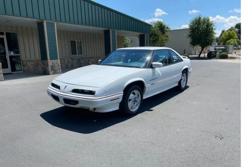 1995 Pontiac Grand Prix for sale in Michigan (ID-132170) 1995 Pontiac Grand Prix for sale in Michigan (ID-132170)