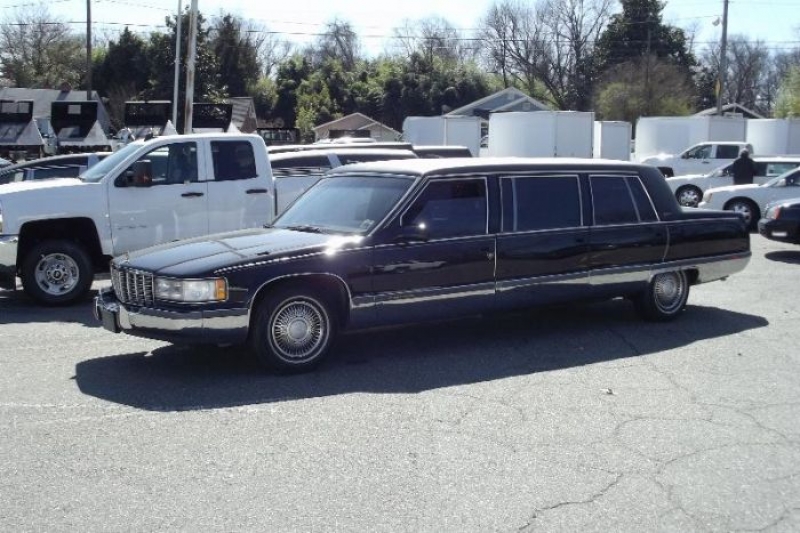 1996 Cadillac Fleetwood for sale in Michigan (ID-105112) 1996 Cadillac Fleetwood for sale in Michigan (ID-105112)