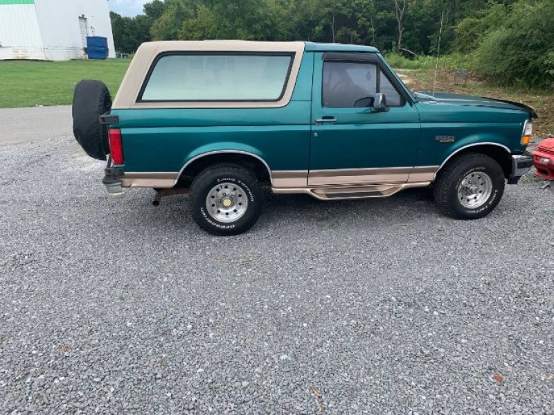 1996 Ford Bronco for sale in Michigan (ID-106972) 1996 Ford Bronco for sale in Michigan (ID-106972)