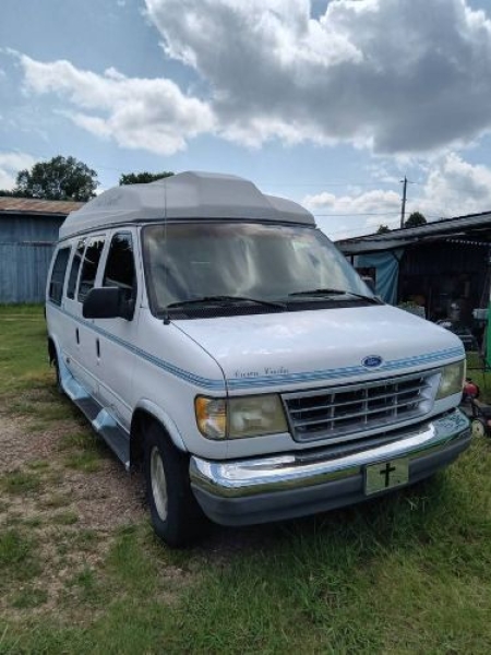 1996 Ford Econoline for sale in Michigan (ID-139400) 1996 Ford Econoline for sale in Michigan (ID-139400)
