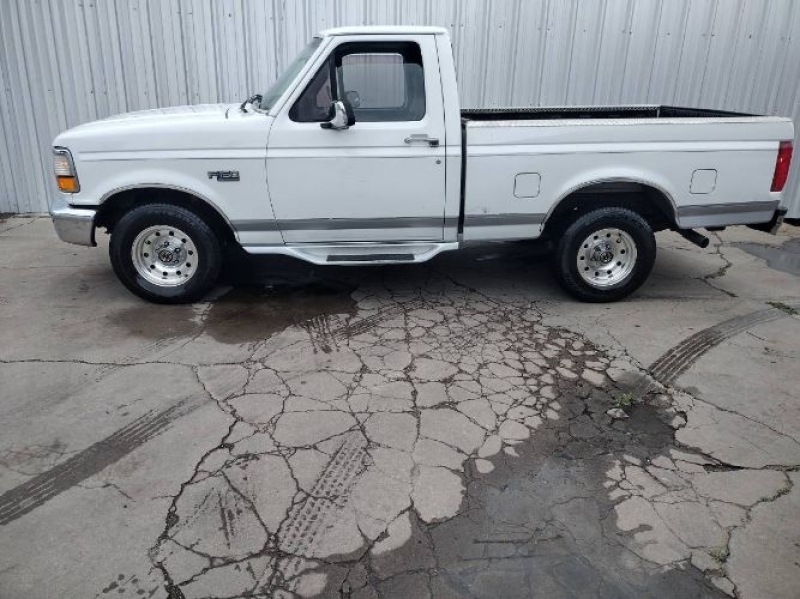 1996 Ford F150 for sale in Michigan (ID-127086) 1996 Ford F150 for sale in Michigan (ID-127086)