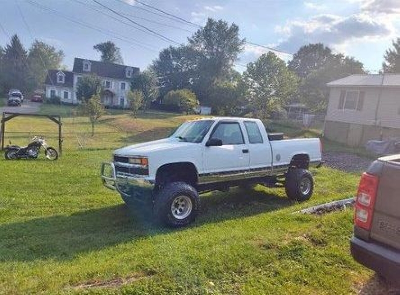 1997 Chevrolet 1500 for sale in Michigan (ID-136795) 1997 Chevrolet 1500 for sale in Michigan (ID-136795)