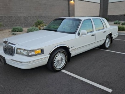1997 Lincoln Town Car for sale