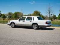 1997 Lincoln Town Car for sale in Riverhead, New York (ID-162090)