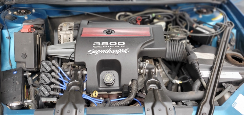 1998 Pontiac Grand Prix for sale in Monterey Park, California (ID-109437)