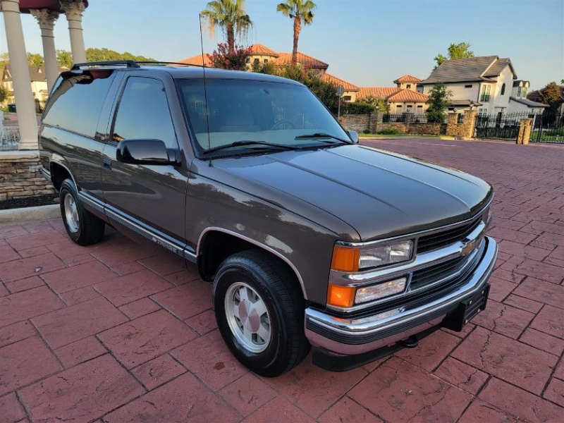 1998 Chevrolet Tahoe for sale (ID-117809) 1998 Chevrolet Tahoe for sale (ID-117809)