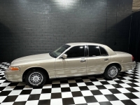 1998 Ford Crown Victoria for sale in Addison, Illinois (ID-140694)