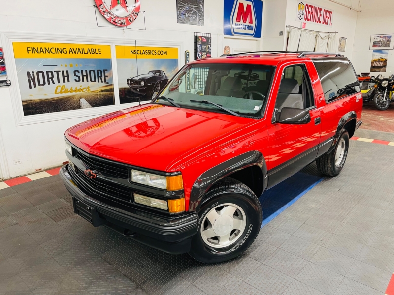 1999 Chevrolet Tahoe for sale in Mundelein, Illinois (ID-110130)