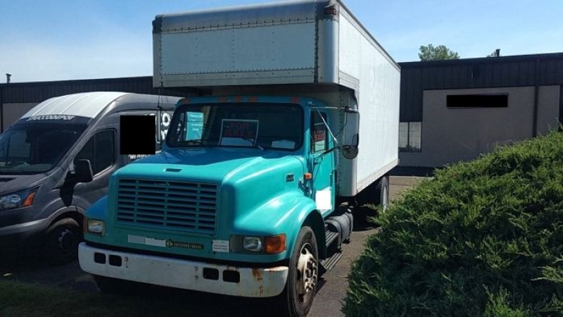1999 International 4700 for sale in Michigan (ID-131709) 1999 International 4700 for sale in Michigan (ID-131709)
